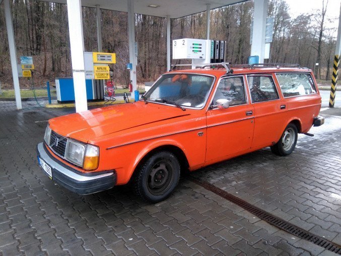Volvo 245 '75 - foto 1.jpg