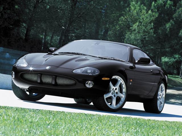 2003-Jaguar-XKR.jpg